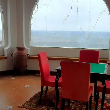 Casa Sul Mare Aeroporto di Catania Fontana Rossa